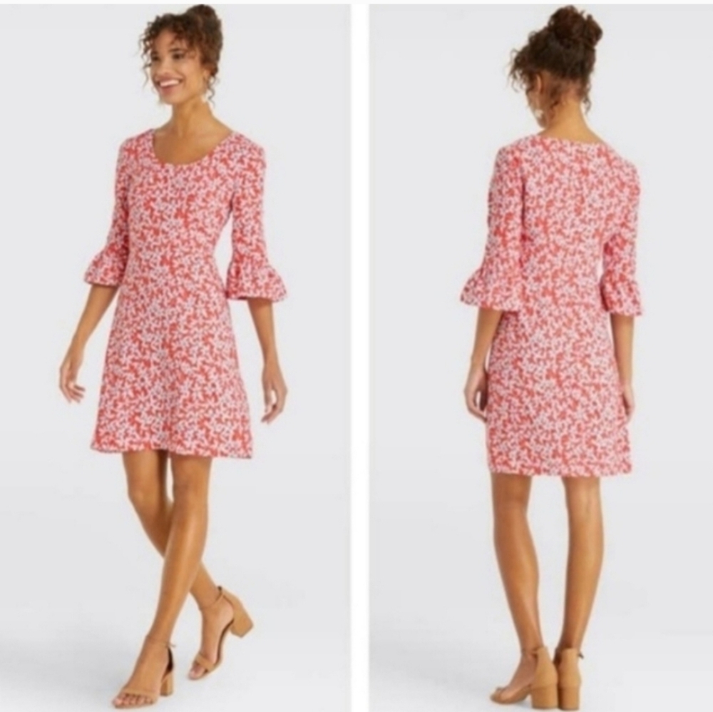 Red Floral Print Mini Dress  Sz 4 Bell Sleeve A-Line Short Feminine